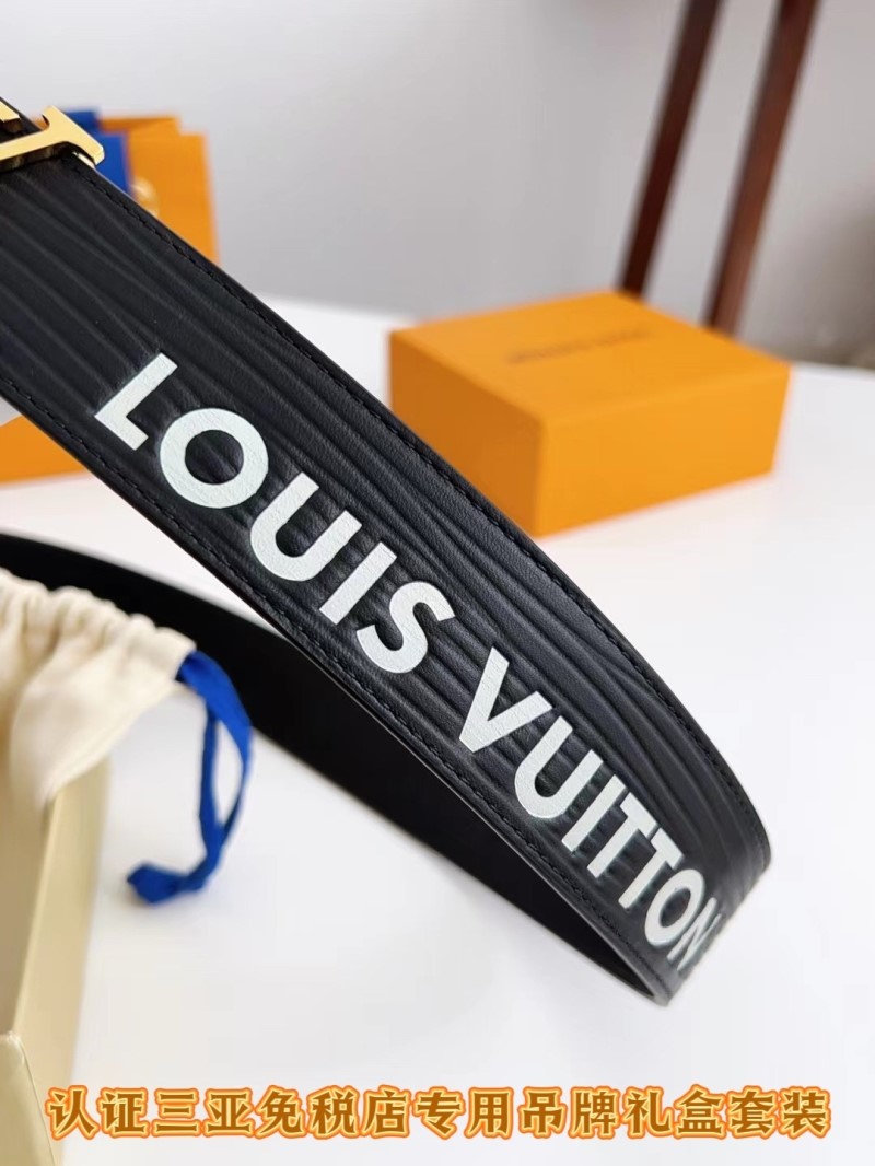 LOUIS VUITTON Belts